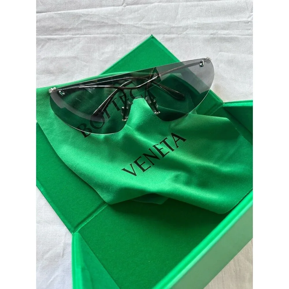 Bottega Veneta Knot Sunglasses Shiny Silver